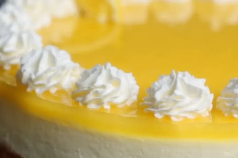 Citroen-curd Cheesecake (zonder bakken)